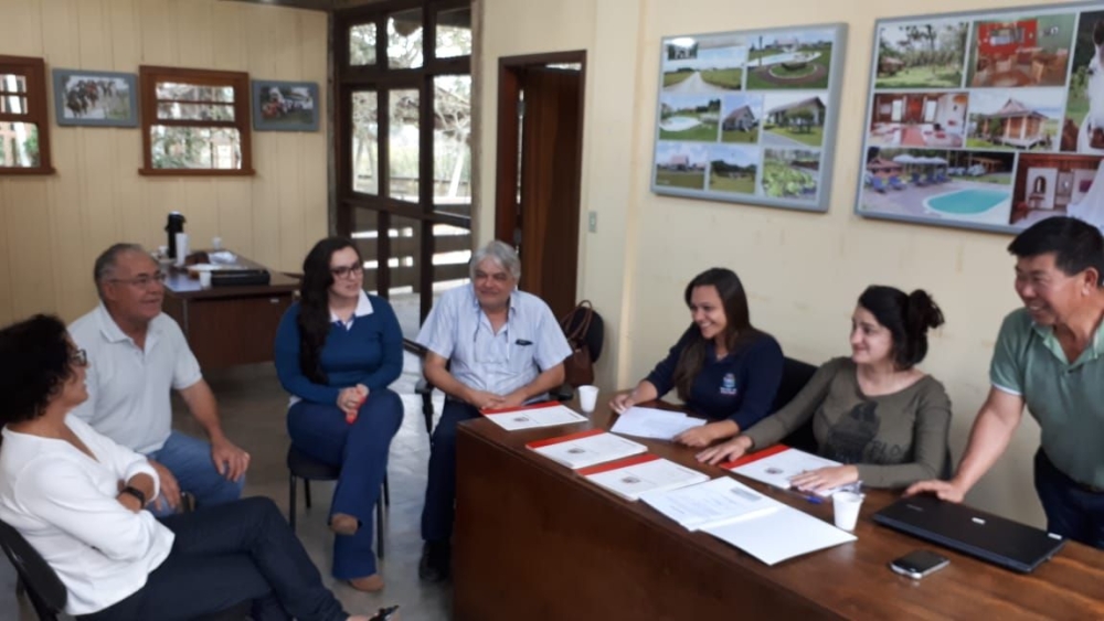 Conselho Municipal de Meio Ambiente de Balsa Nova recebe doação