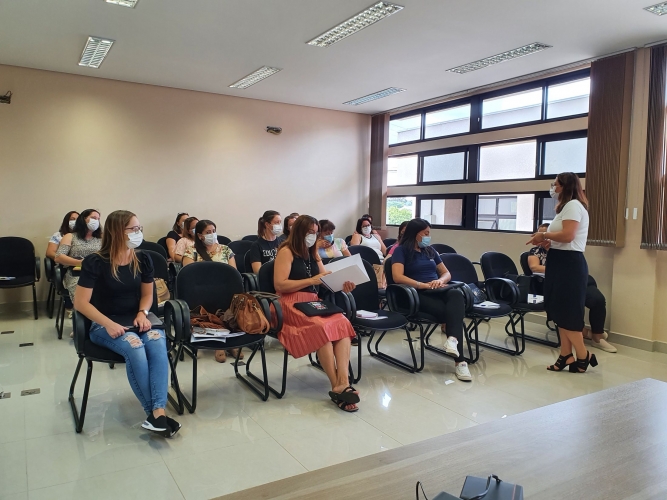 VOLTA ÀS AULAS